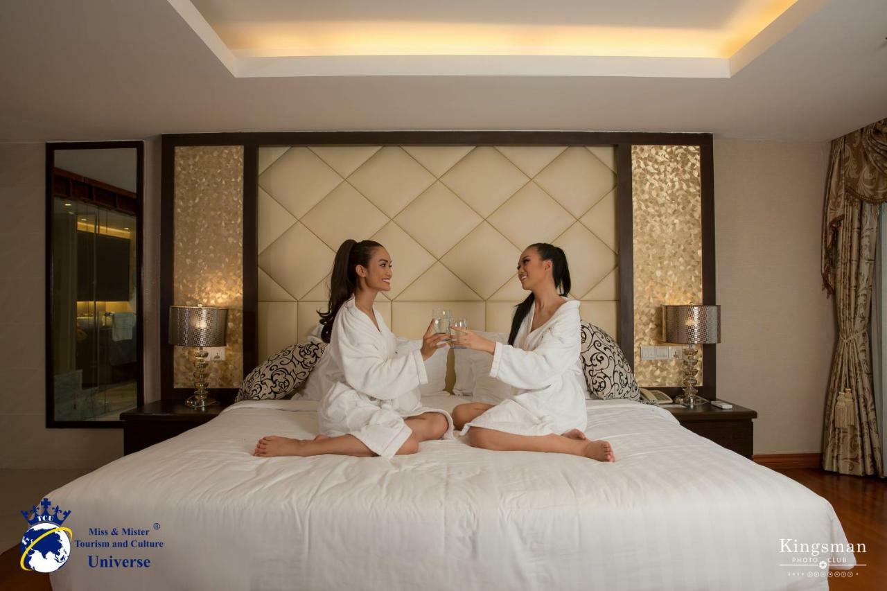 Esperado Lake View Hotel Yangon Exterior photo